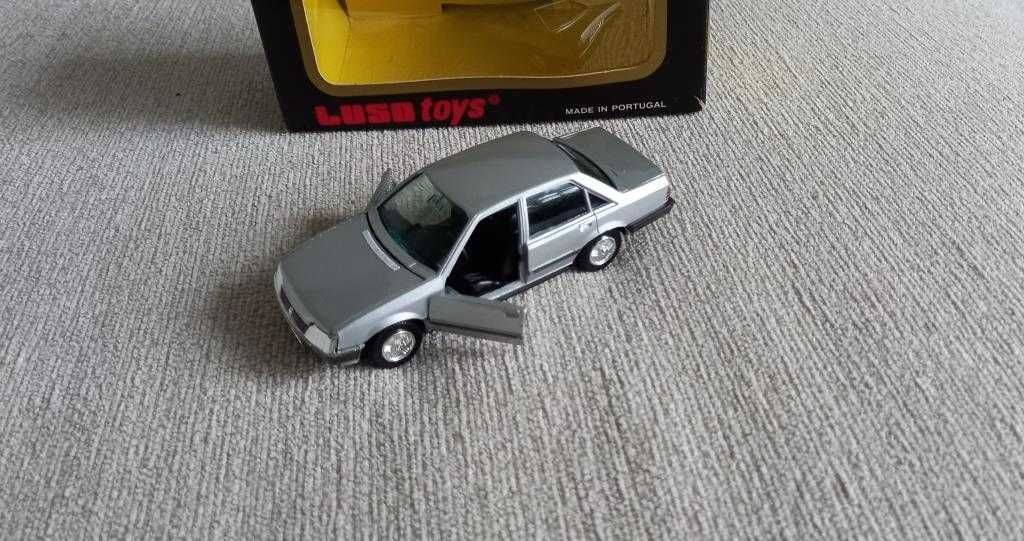 LUSOTOYS - Miniatura - Opel Rekord