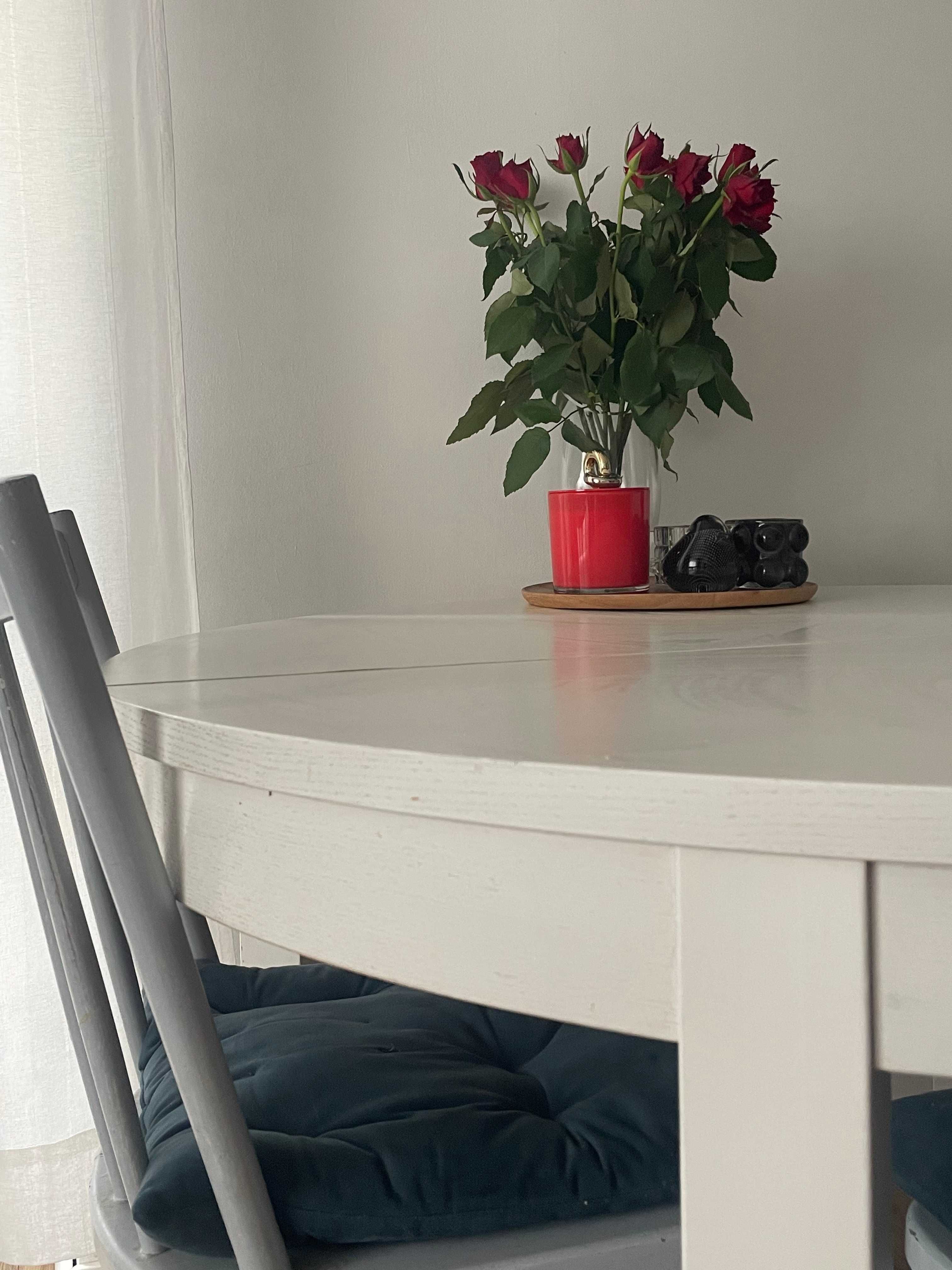 Stół okrągły biały Ikea Bjursta 115 cm