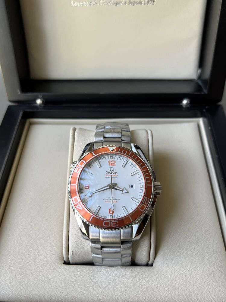 мужские наручные часы Omega SEAMASTER planet ocean automatic