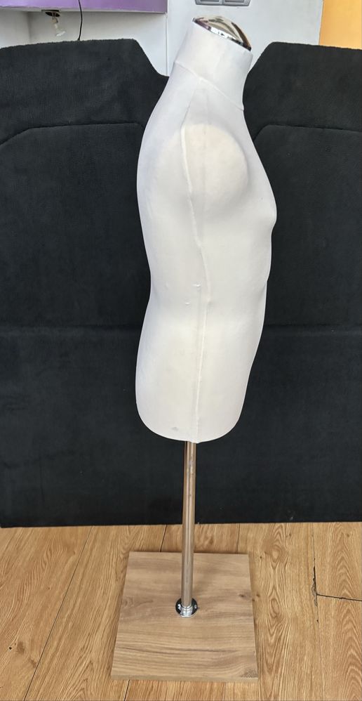 Manekiny dziecko r 8-9l i 140-152cm