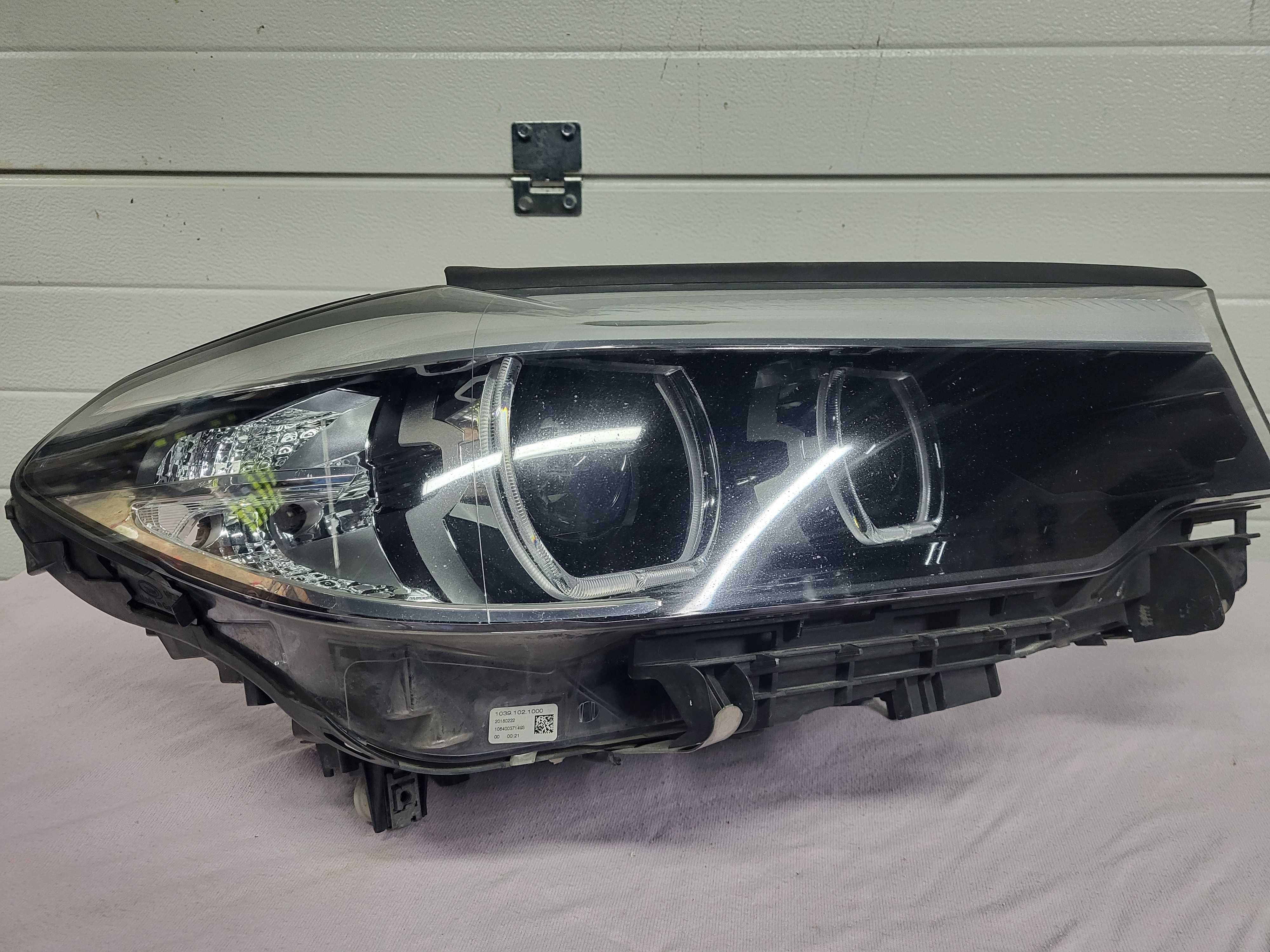 Lampa przód prawa BMW 5 G30 G31 Full Led