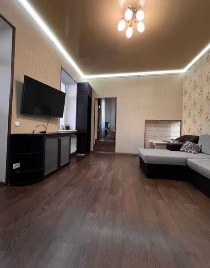 2 кім в ЦЕГЛІ з РЕМОНТОМ район ЦЕНТРУ (716726)