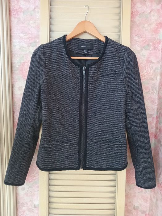 Жакет с большим содержанием шерсти марки " Mango"