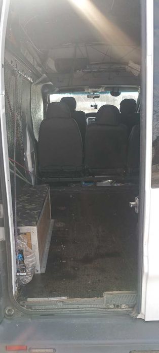 Мікроавтобус Opel Vivaro