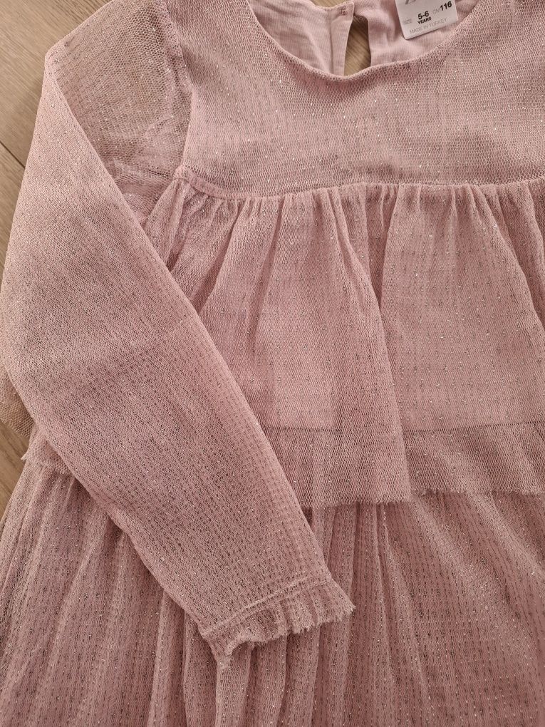 Zara sukienka 116 róż sesja święta boho wielkanoc