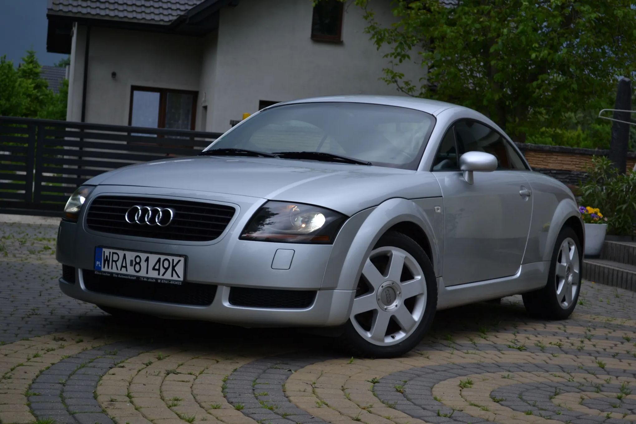 Audi TT Coupé 1.8 Turbo S-line