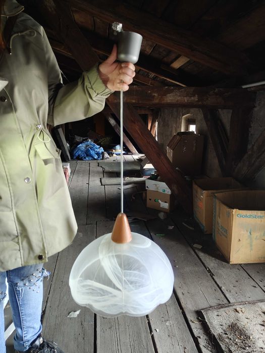 Lampa wisząca ,kuchnia ,mały pokój ,używana