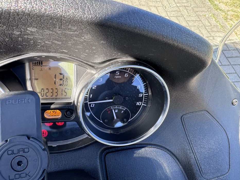 Skuter Piaggio Mp3 400