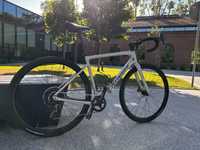 rower gravel Specialized Diverge Carbon Sram 1/11 r56