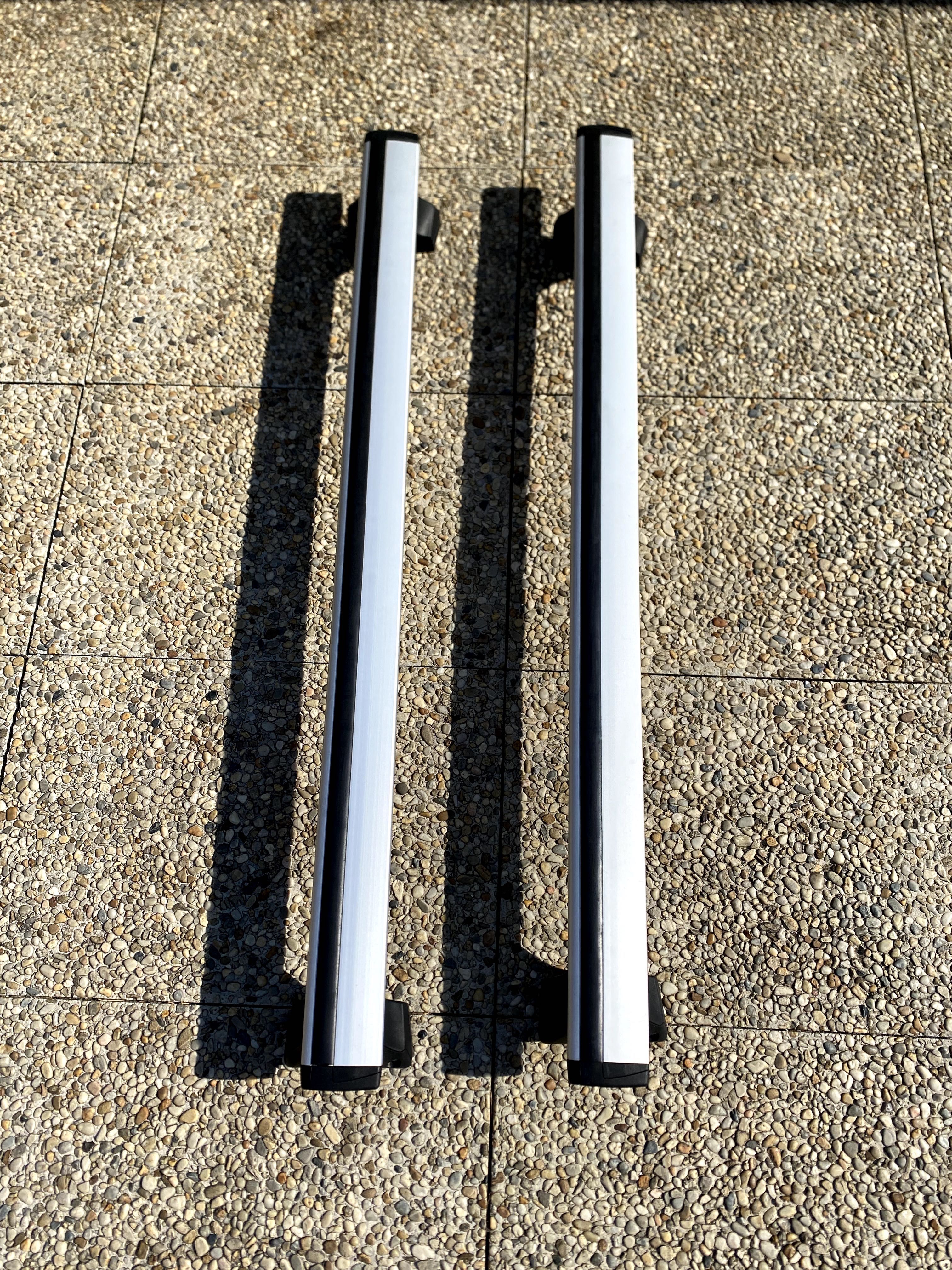 Barras de tejadilho transversais (Renault Megane IV Sport Tourer)