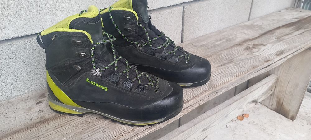 Зимові ботинки Lowa 43