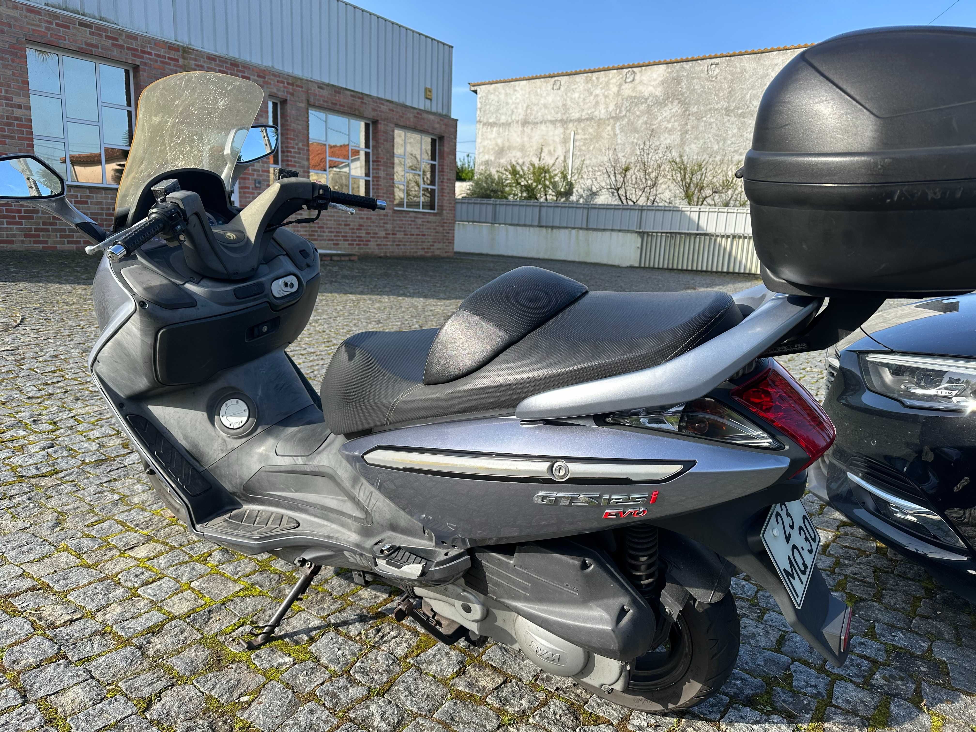 Vendo Sym GTS 125 EVO