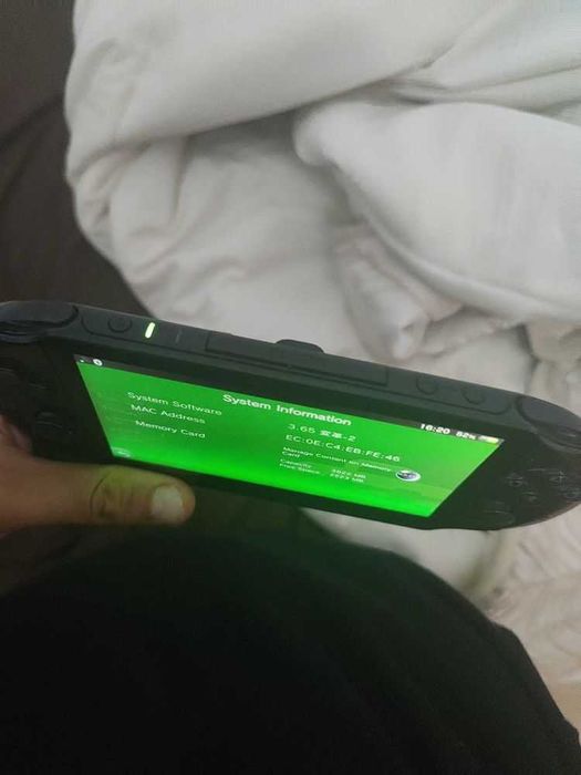 PS Vita Slim - Venda ou Troca p/ PS4
