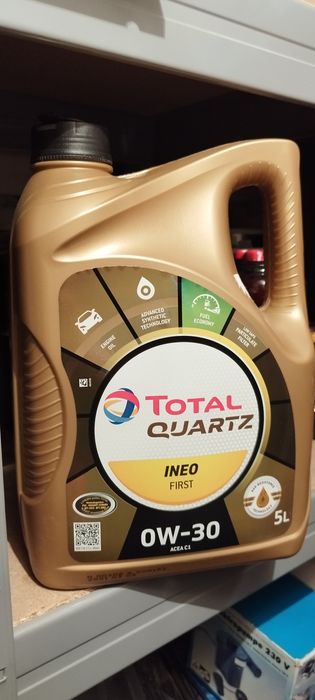 Olej Total Quartz Ineo First 0W30 5L