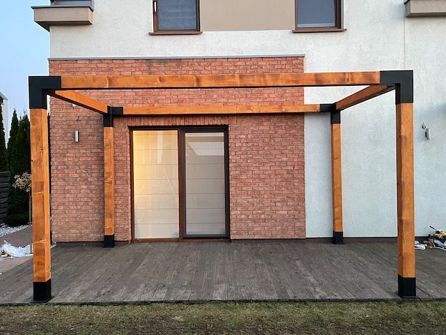 Pergola - Systemem łączników FERRO-WOOD + belki KVH 140x140 mm