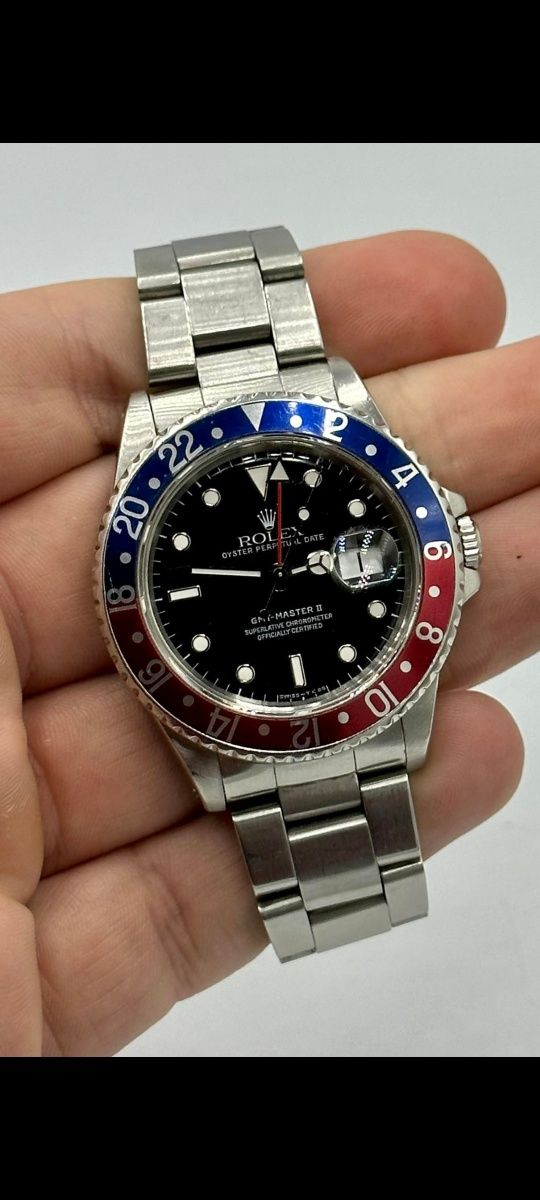 Rolex Gmt 2 pepsi