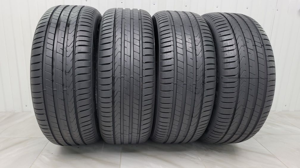 235 50 20/255 45 20 Pirelli Scorpion AO