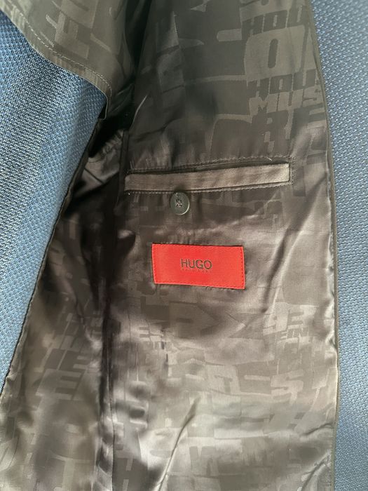 Продам пиджак Hugo Boss Оригинал!
