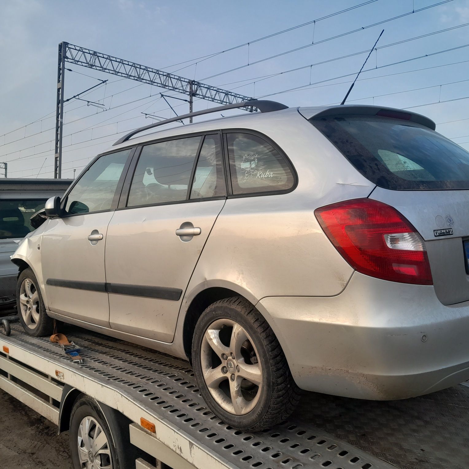 Skoda Fabia 2 na części  kolor 9156