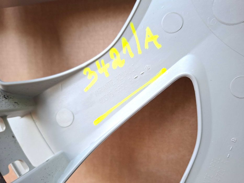 renault trafic master kołpaki 16''