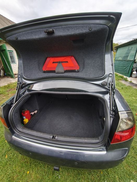 Продам ауді а4б6