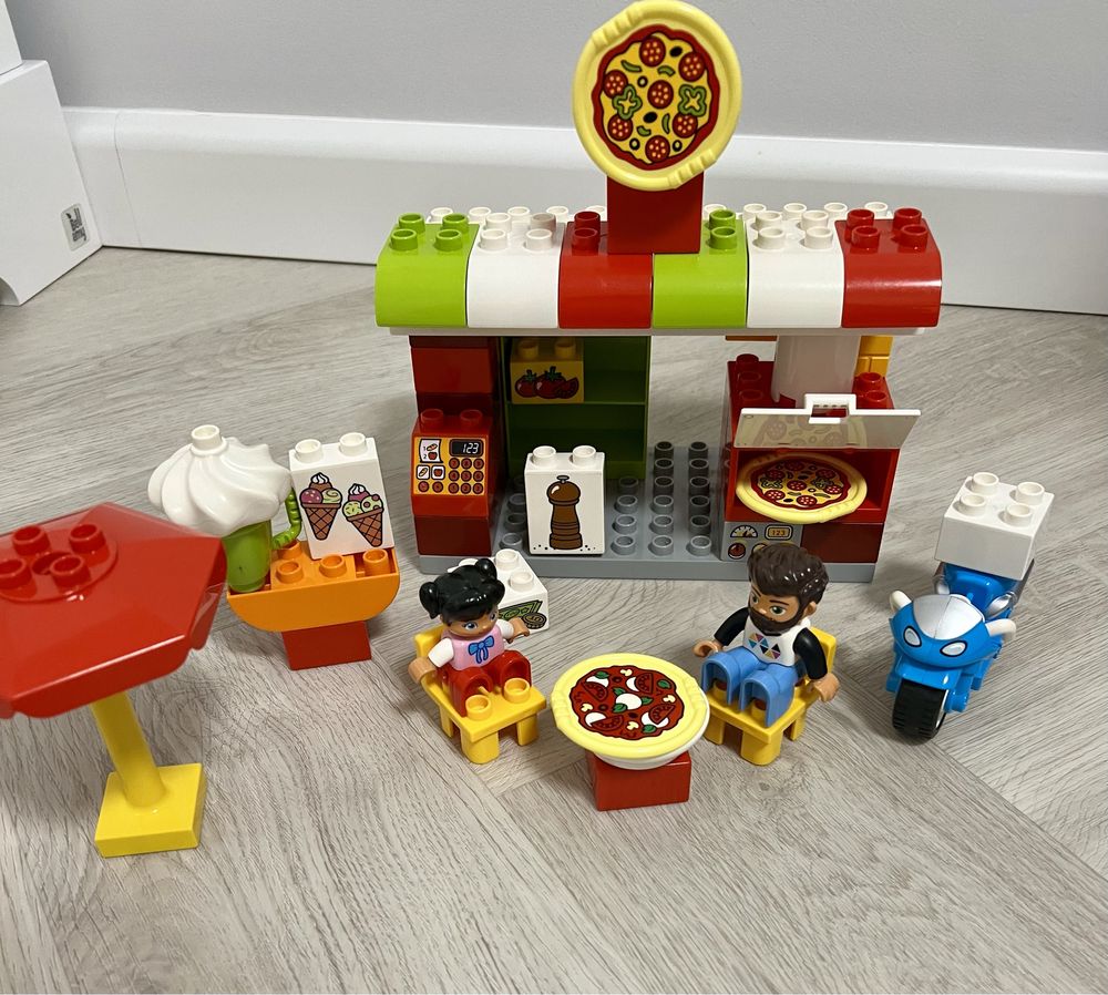 Lego duplo „Pizzeria” 10834