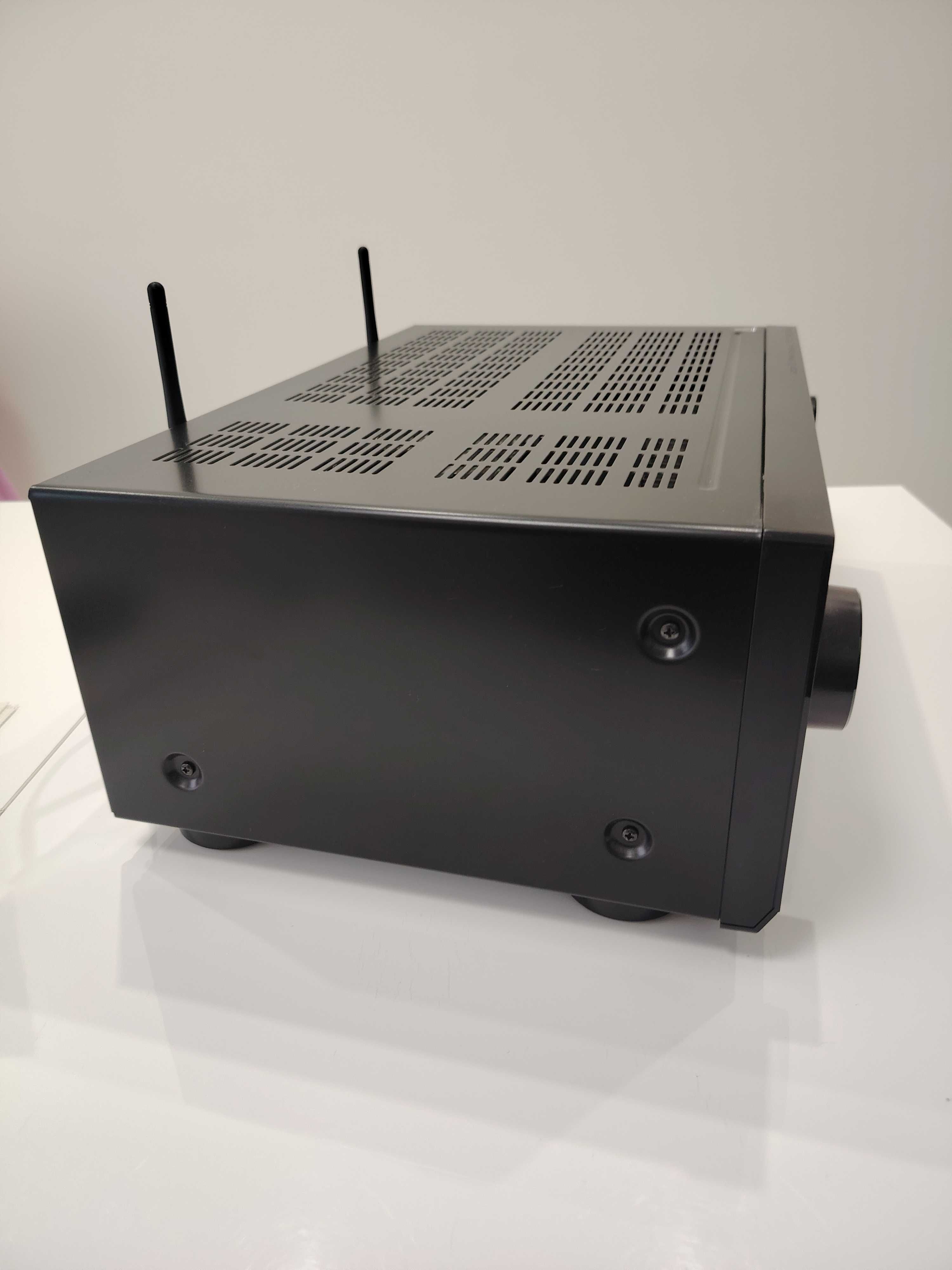 Amplituner Pioneer VSX-832