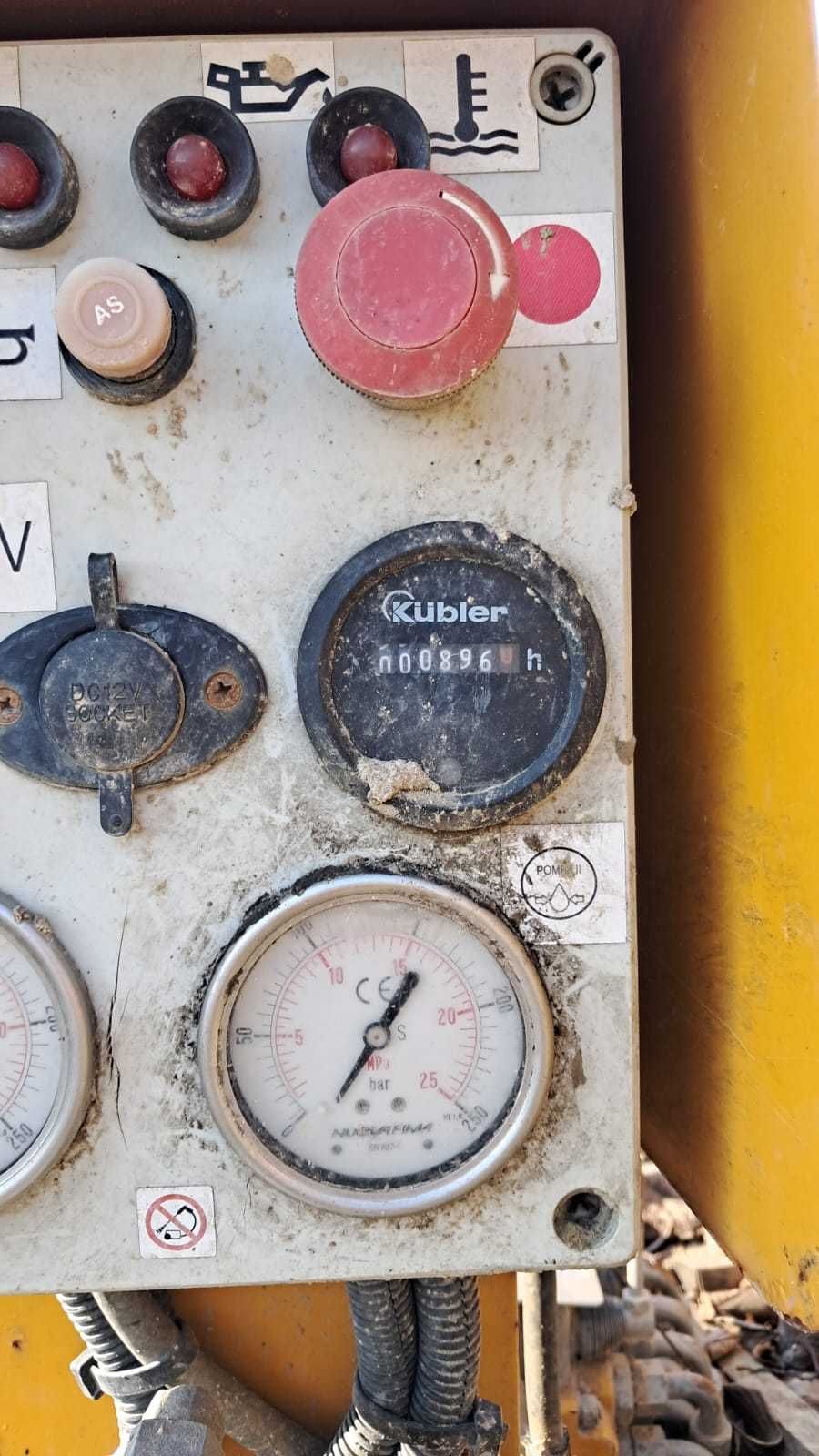 Odstąpię leasing - wiertnica geologiczna Staltechnika Mini Geolog B