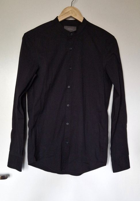 Czarna koszula slim fit bez kołnierzyka r. 39