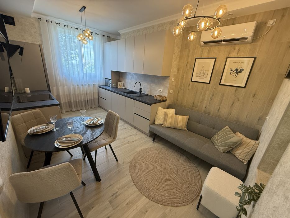 Продаж 2к/к вул Соборна зачинена територія ‼️