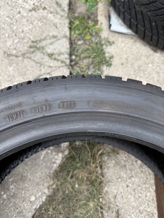 Opony 225/45R18 Dunlop WinterSport5 22rok