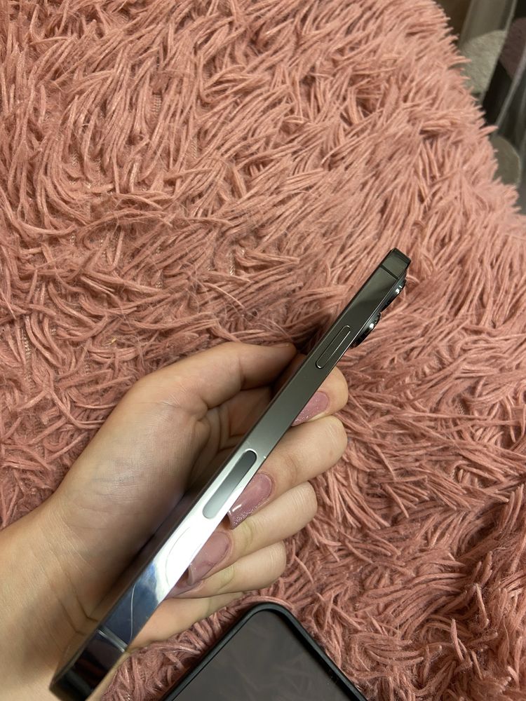 Продам Iphone 13 Pro Max