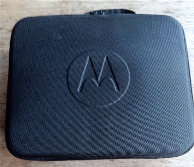 Motorola talkabout T82 extreme. Повноцінний комплект в кейсі.