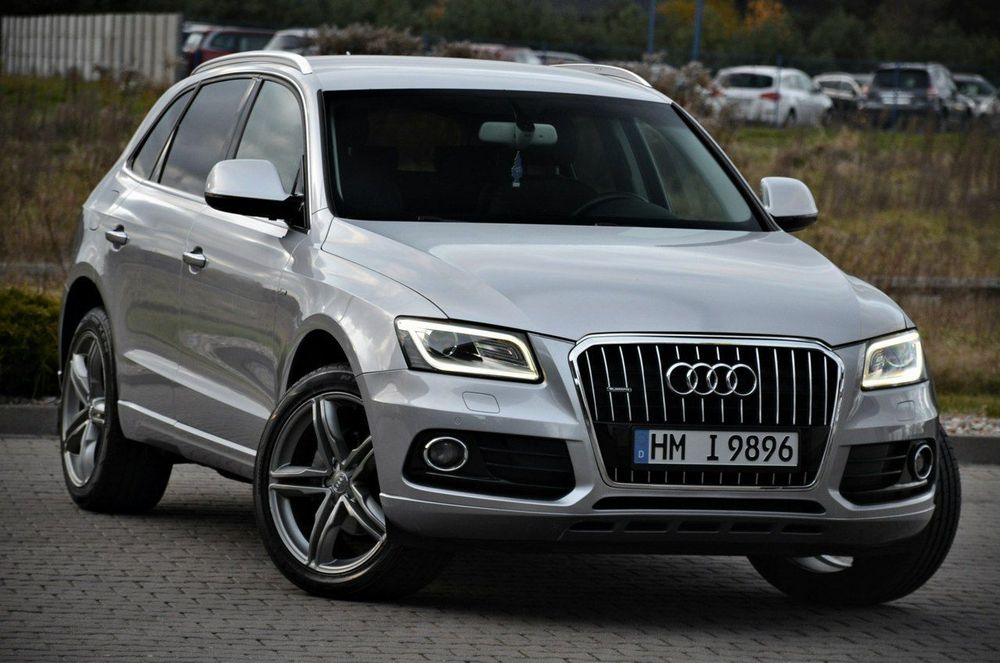 Audi Q5 2,0TDI Quattro S-line Lift LED Navi Xenon
