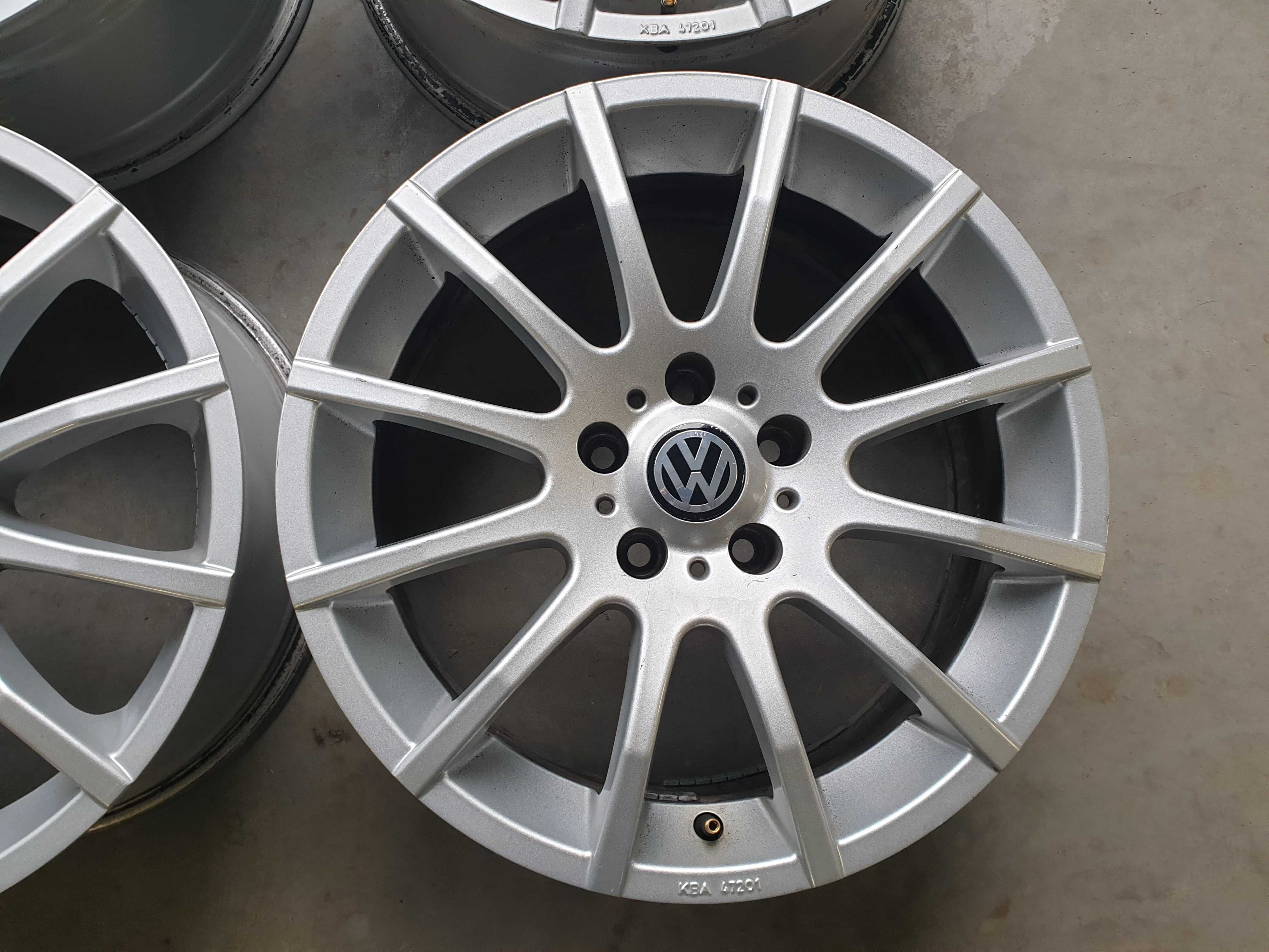 Alufelgi 17" VW Golf VII Passat b6 b7 b8 cc Caddy Touran Tiguan 5x112
