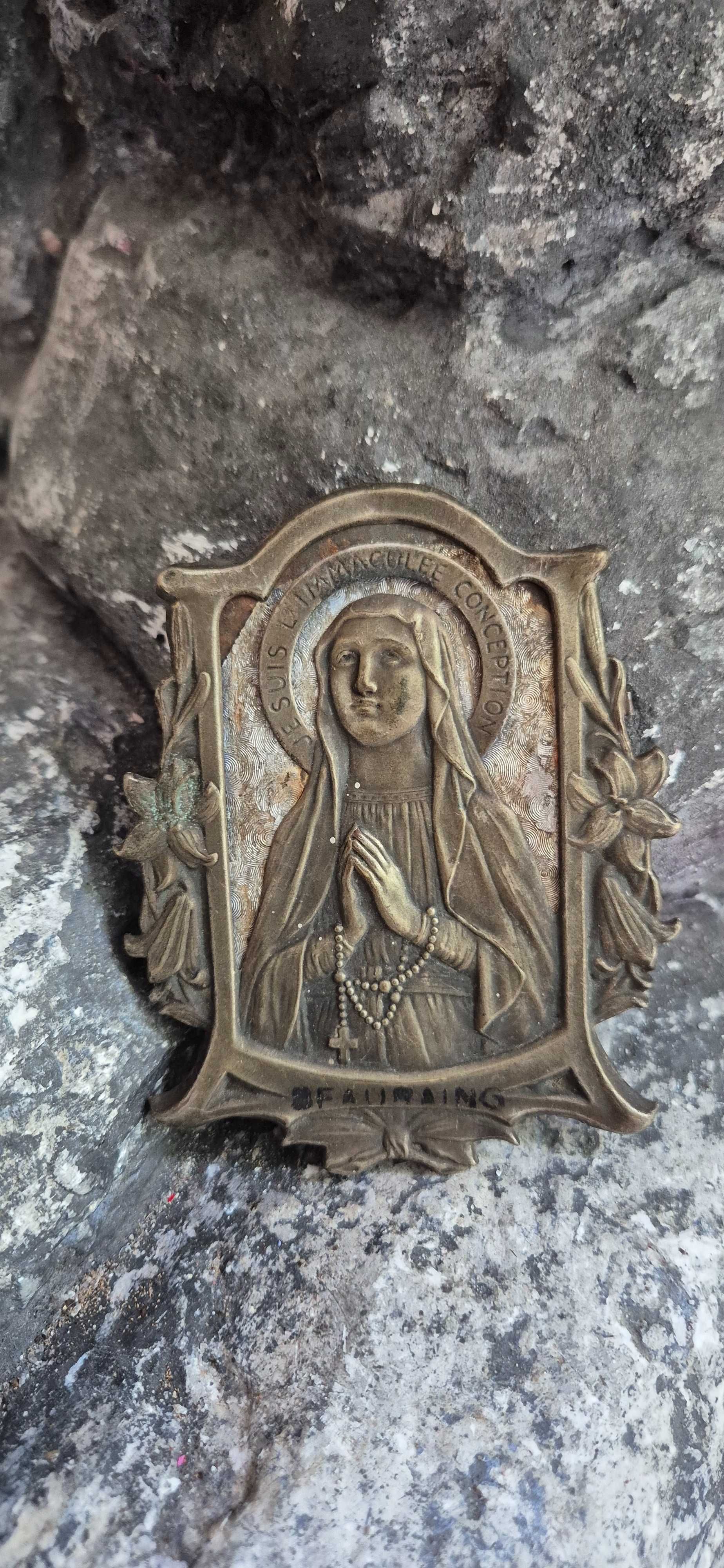 Relief płaskorzeźba Matka Boska z Lourdes antyk mosiądz
