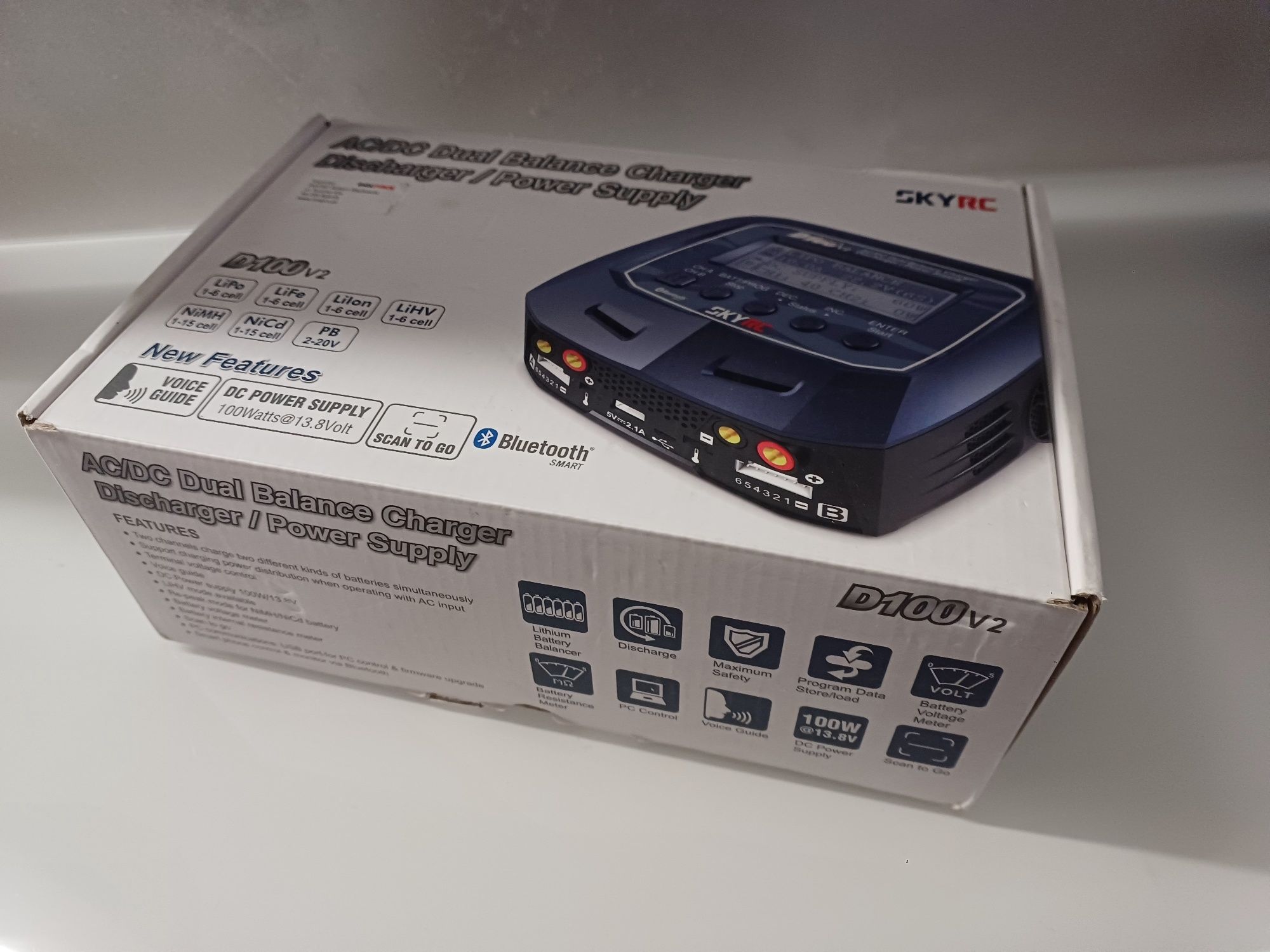 Ładowarka skyrc d100 v2 do drona fpv sky rc lipo liion 6s