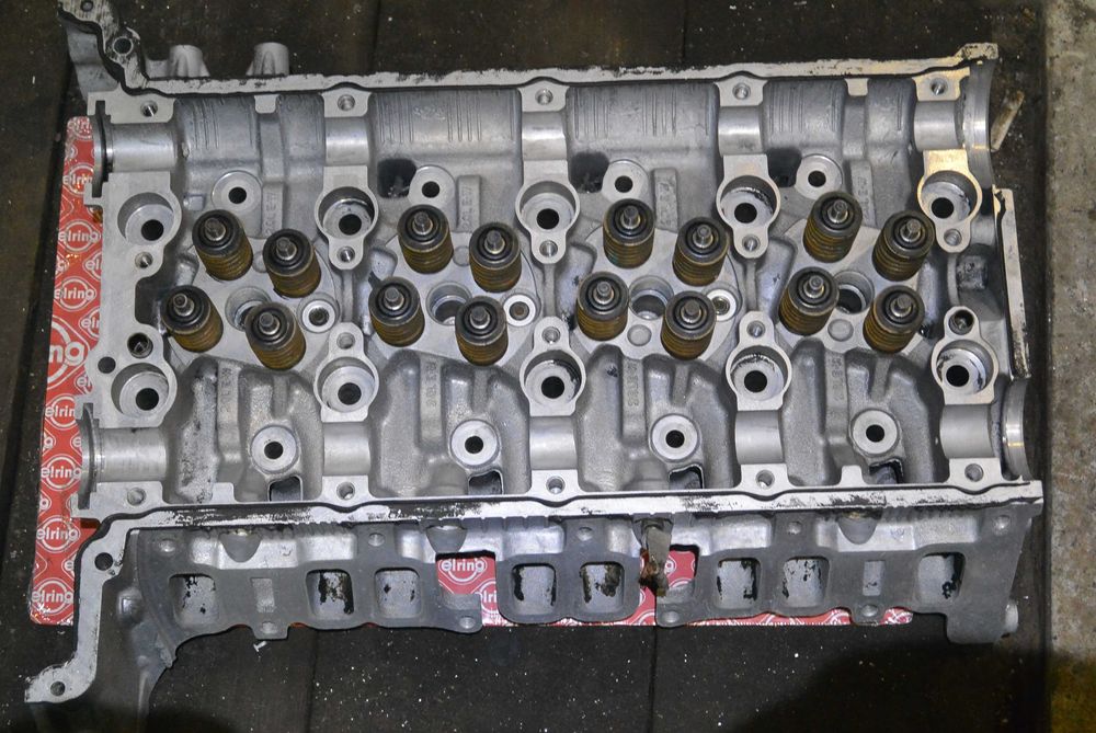 Продам головку блока форд транзит 2.0 di