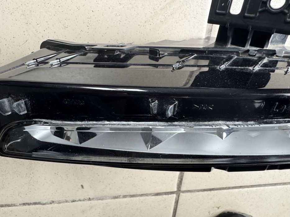 Протитуманна фара птф ліва Jeep Grand Cherokee WL