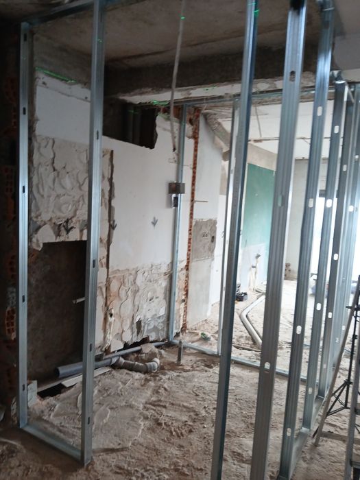 Profissionais de obras