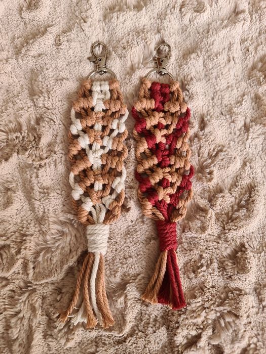 Porta-chaves em macramê feitos à mão