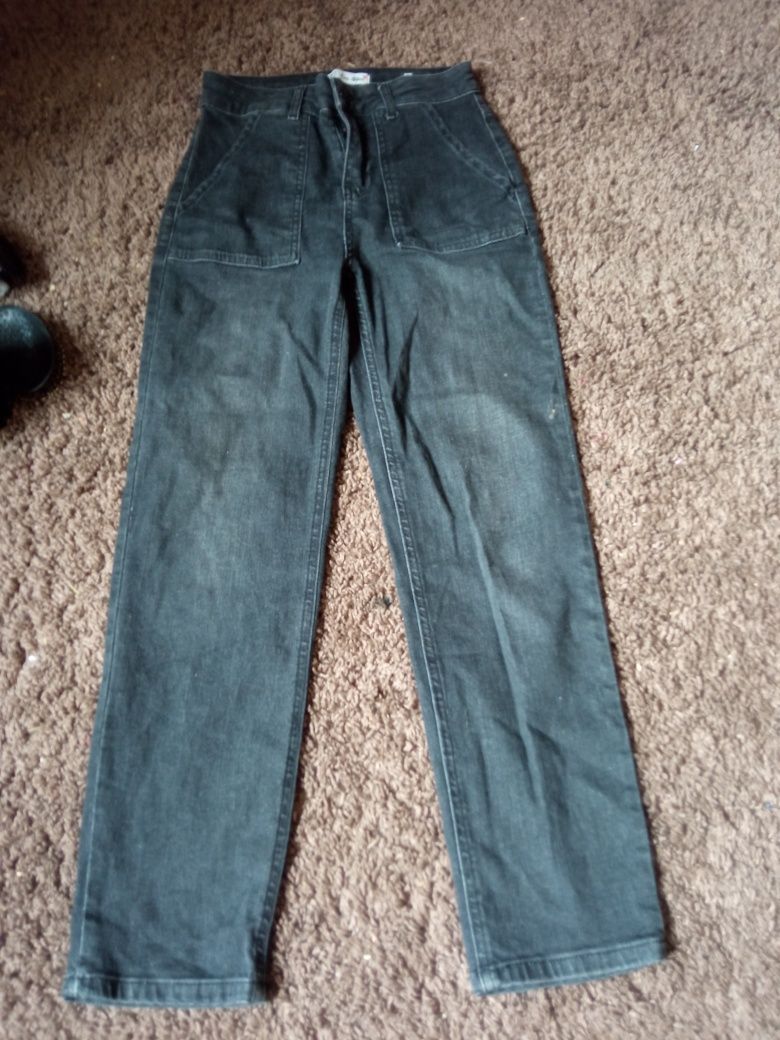 джинсы чёрные но не совсем