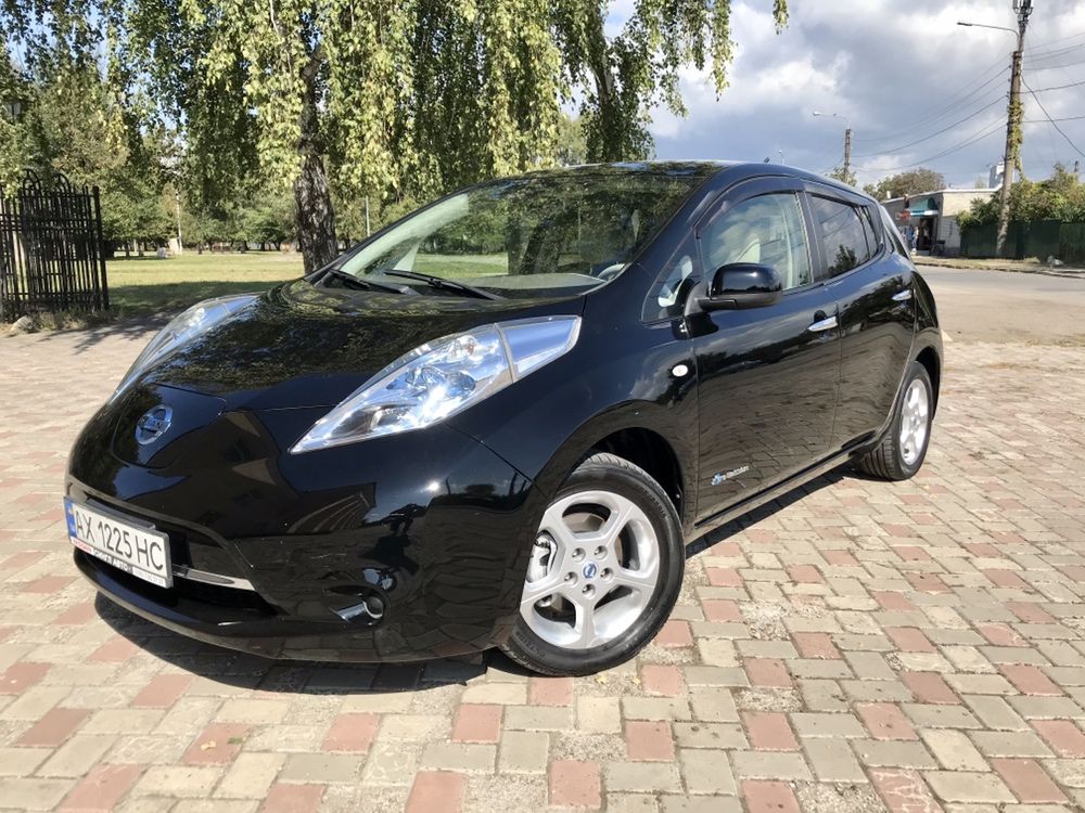 Продам Nissan Leaf SV 24 kw с Webasto