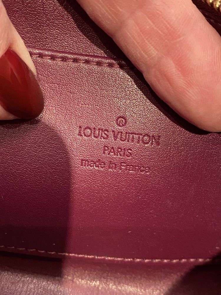 Клатч -косметичка Louis Vuitton Monogram Vernis Шанель Диор оригинал