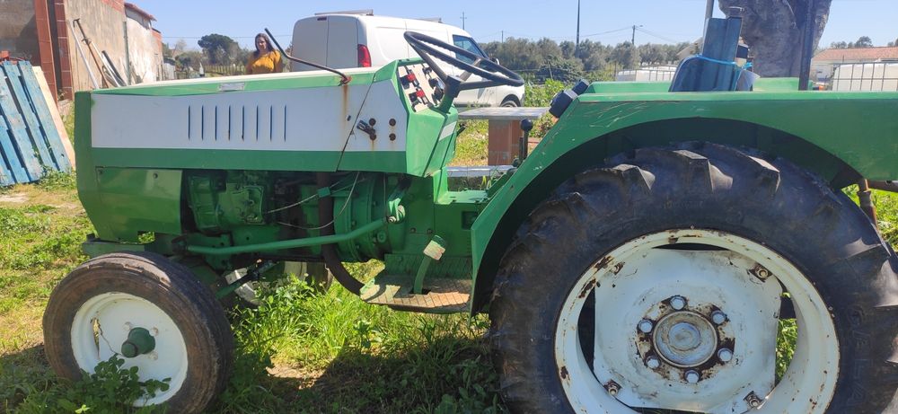 Tractor adriática