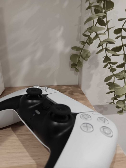 Playstation 5 - 1 comando