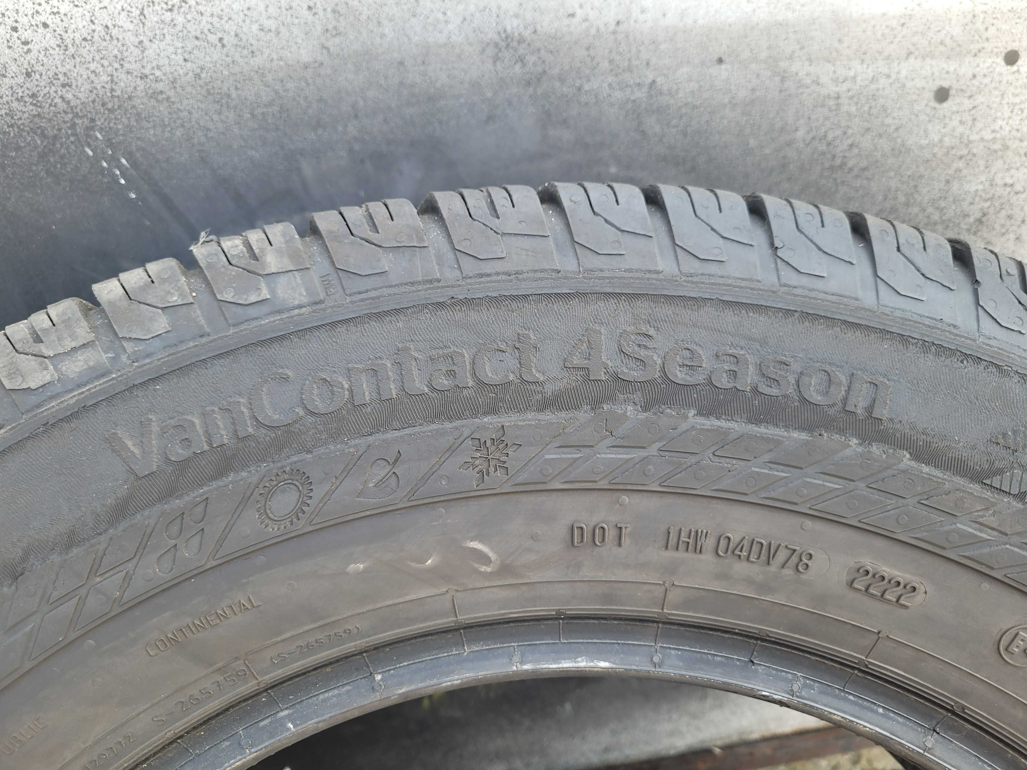 225/75/17C Continental Van Contact 4Season  6,5mm 2022r 1szt