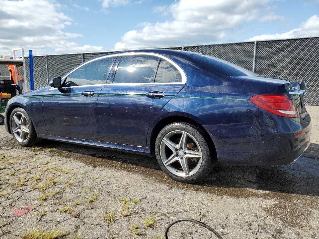 2017 Mercedes-Benz E 300 4Matic