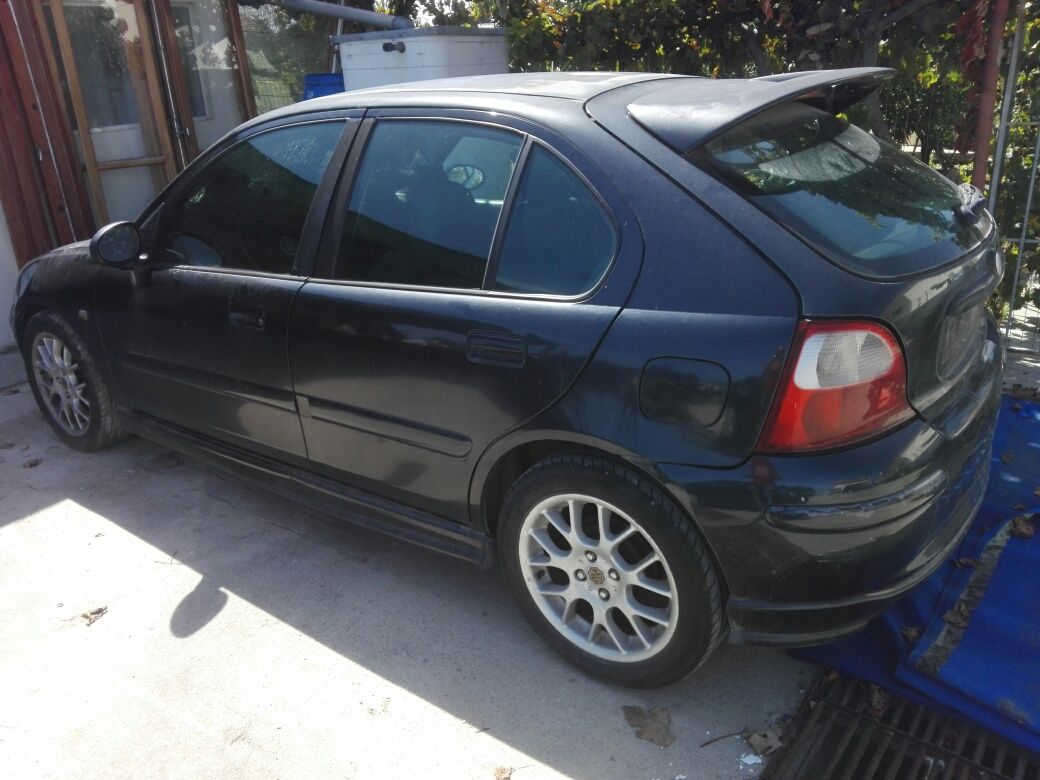 MG ZR ( rover 200 ) para peças