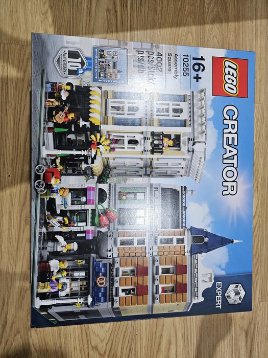 Novo/Selado - Lego 10255 Assembly Square